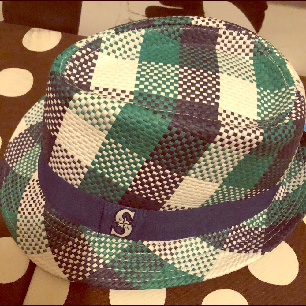 Kelly green and cobalt blue plaid paper hat